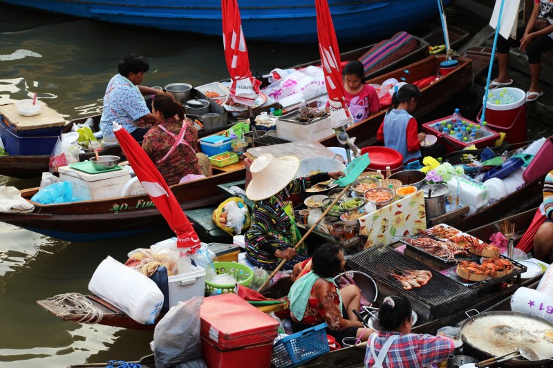 Amphawa Floating Market